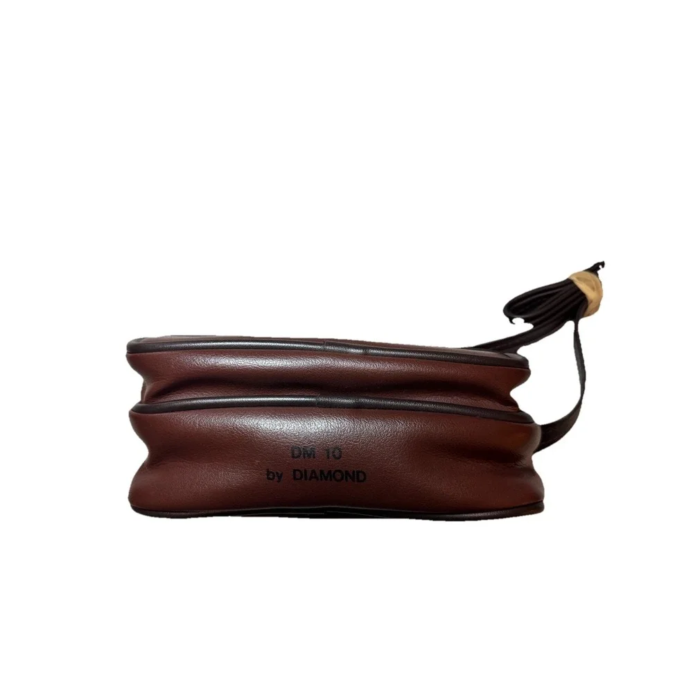 DM 10 By Diamond Leather Camera Bag- Fits Polaroid Sx-70 And Similar Camera